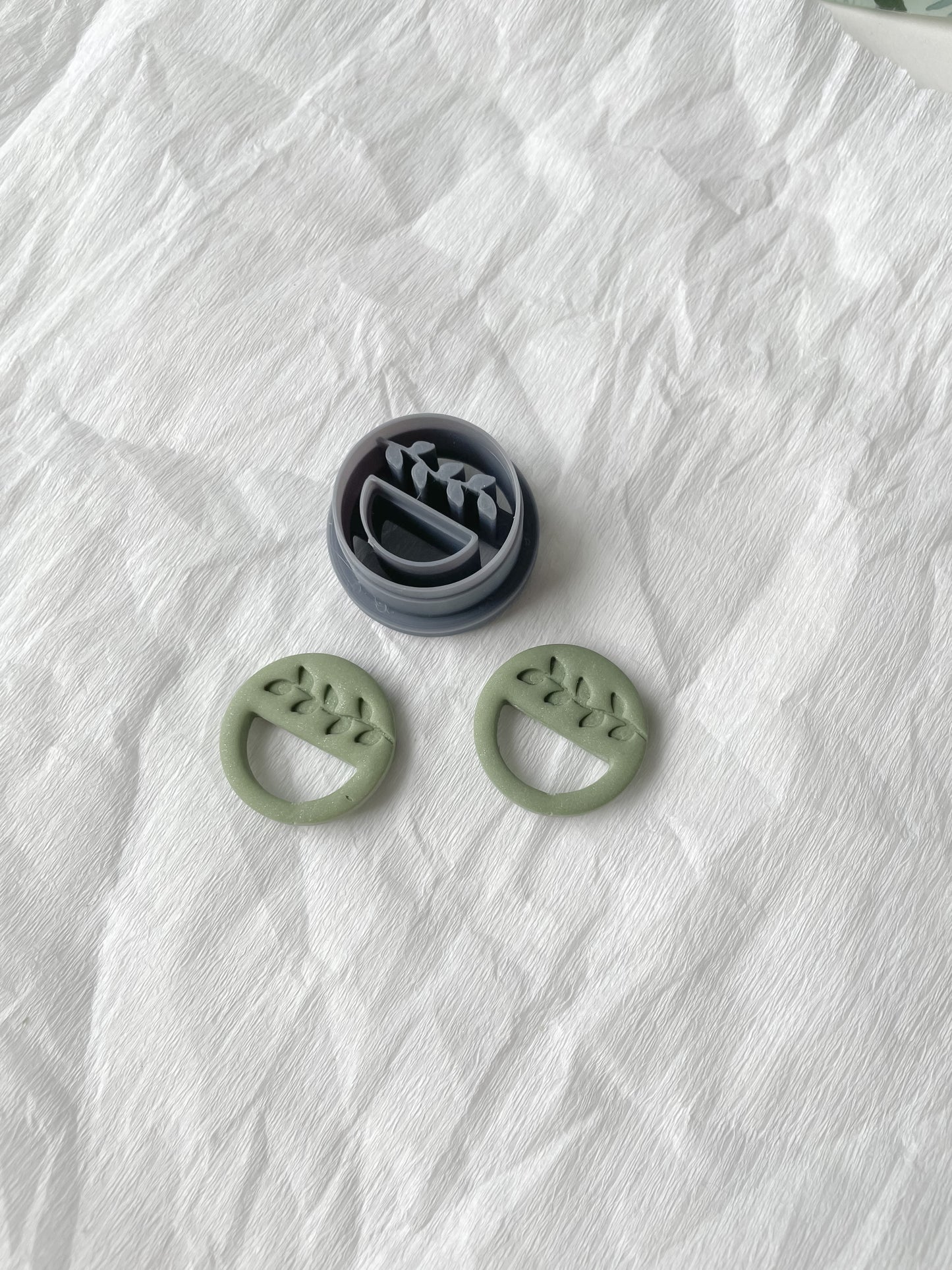 Polymerlerform m37 macrame