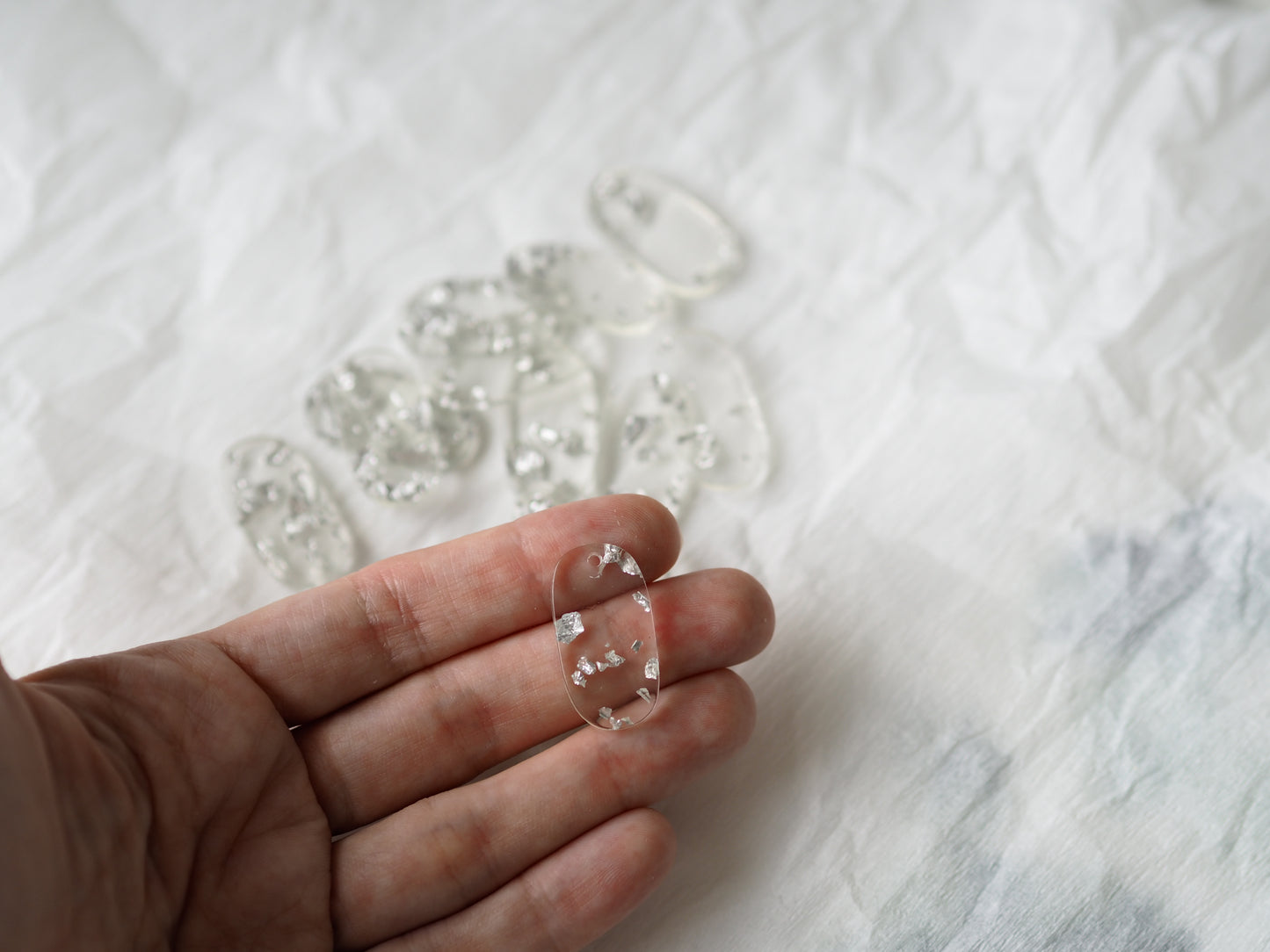 Hänge akryl 26x13mm 1st