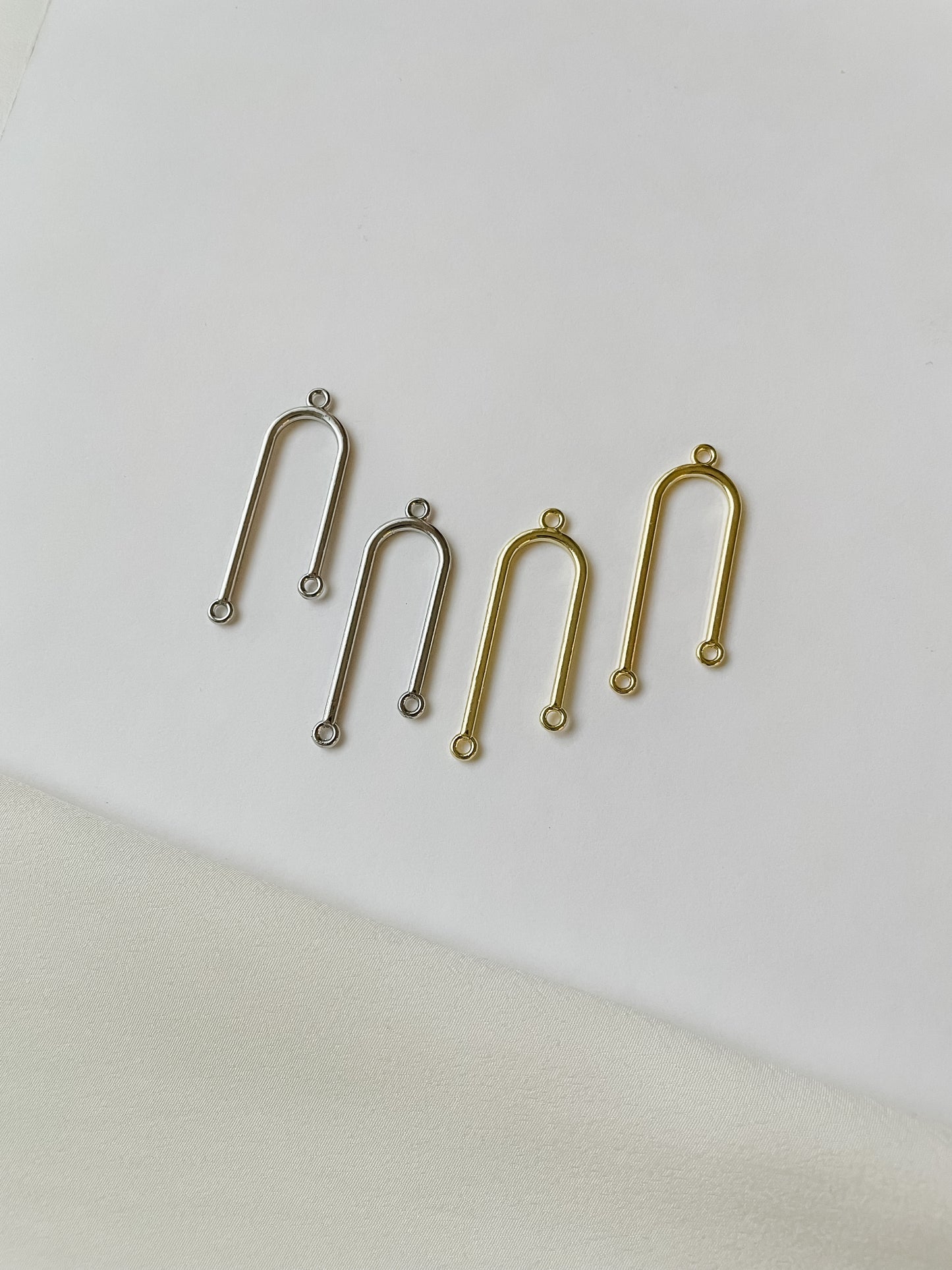 Pendant 41x16mm silver/gold 1pc