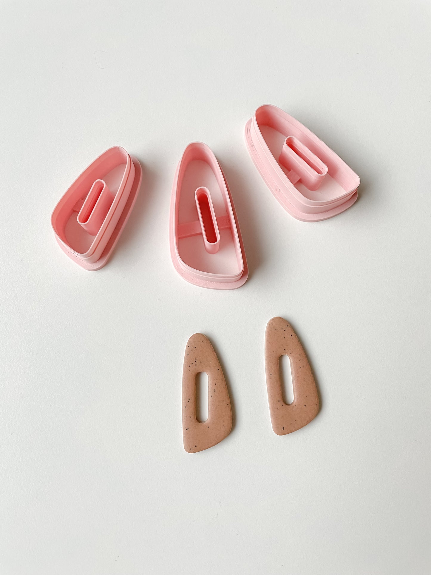 Polymer mass mold m86