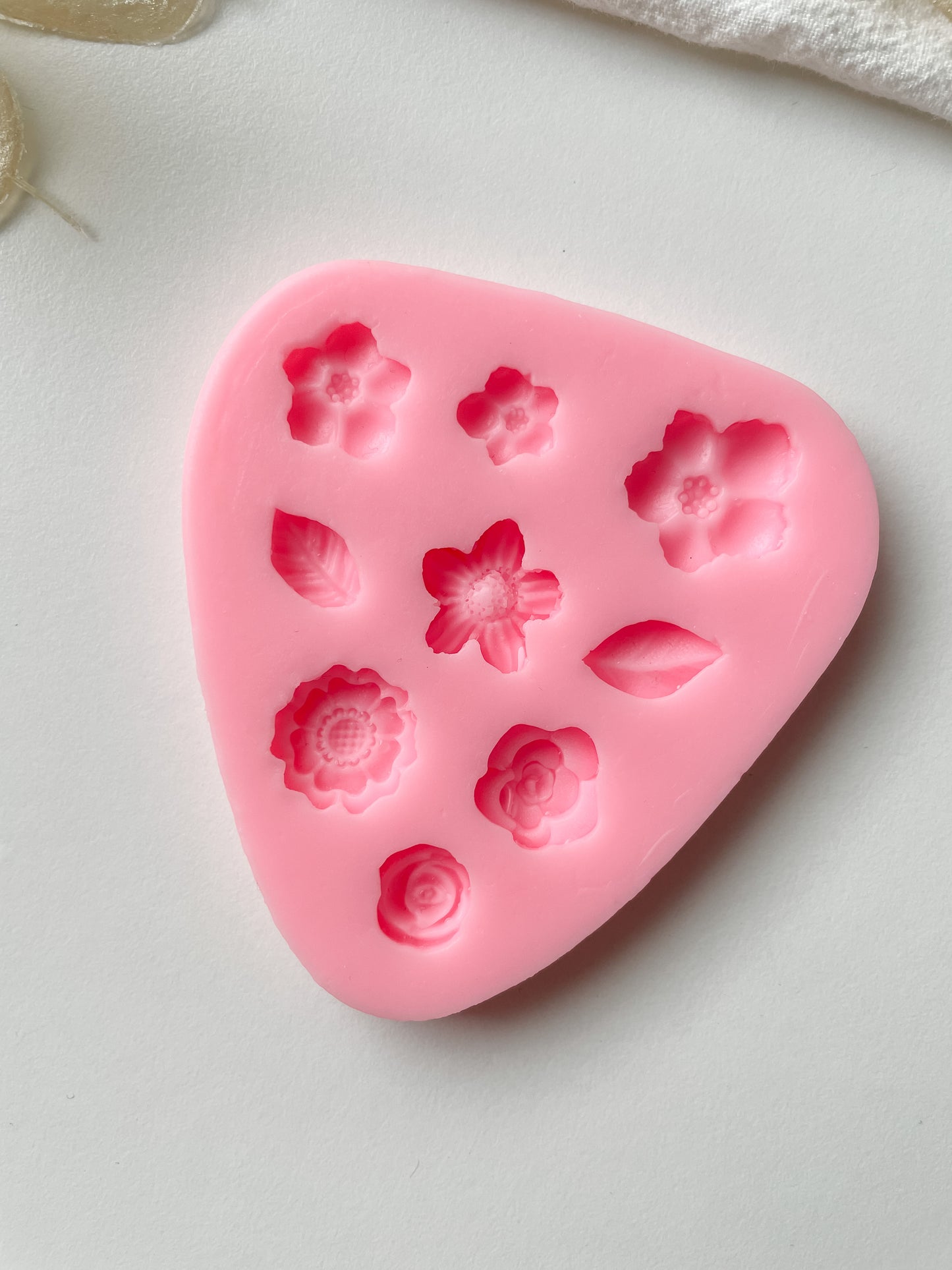 Silicone mold flowers, 75x71x6.5mm