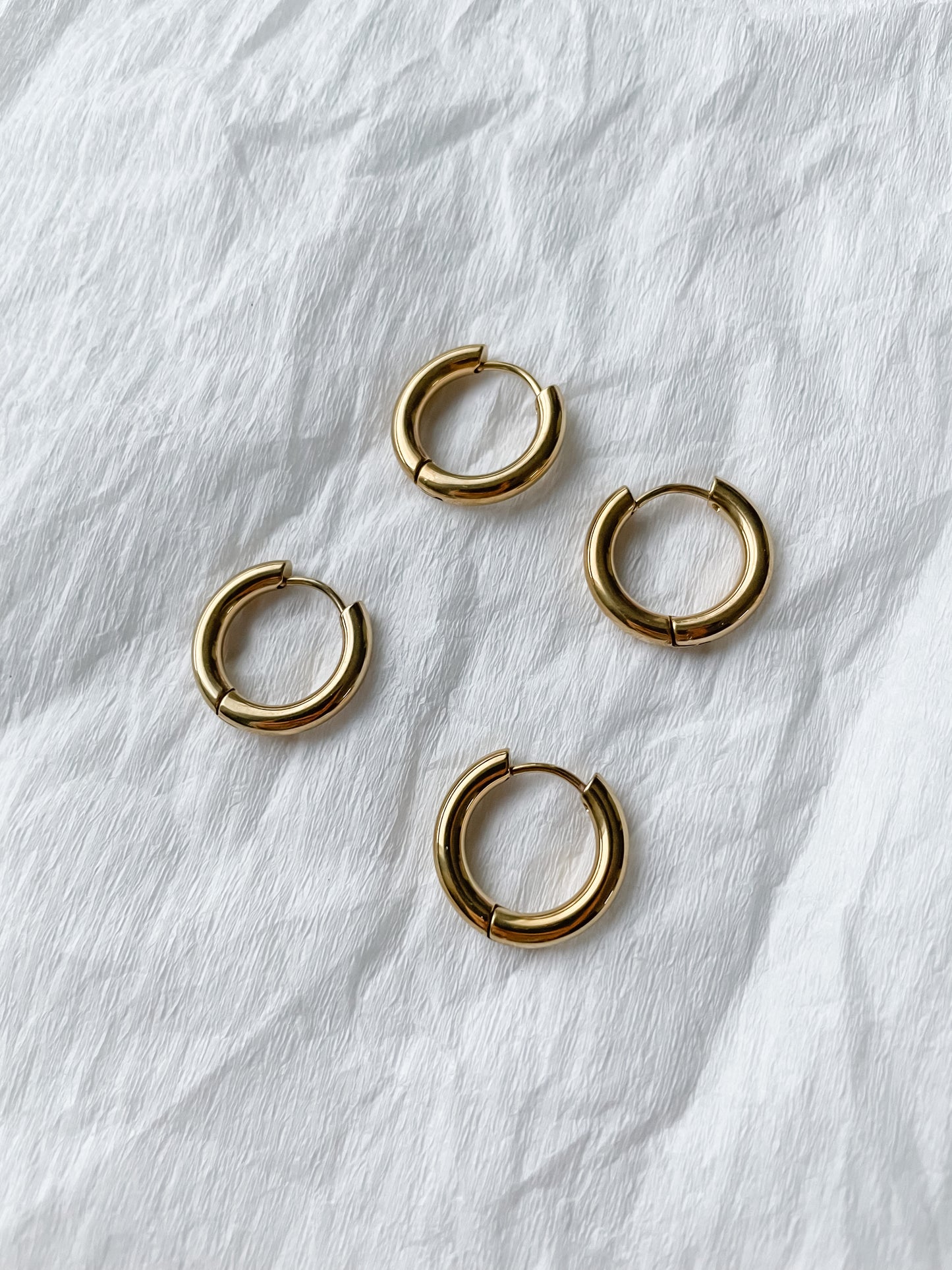 Earring hoop gold-colored 18x16.5mmx3mm,stainless steel 304 1 pair