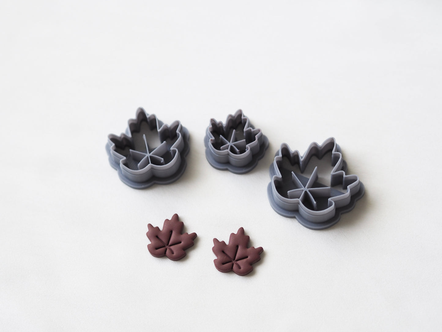 Maple leaf mold, m16