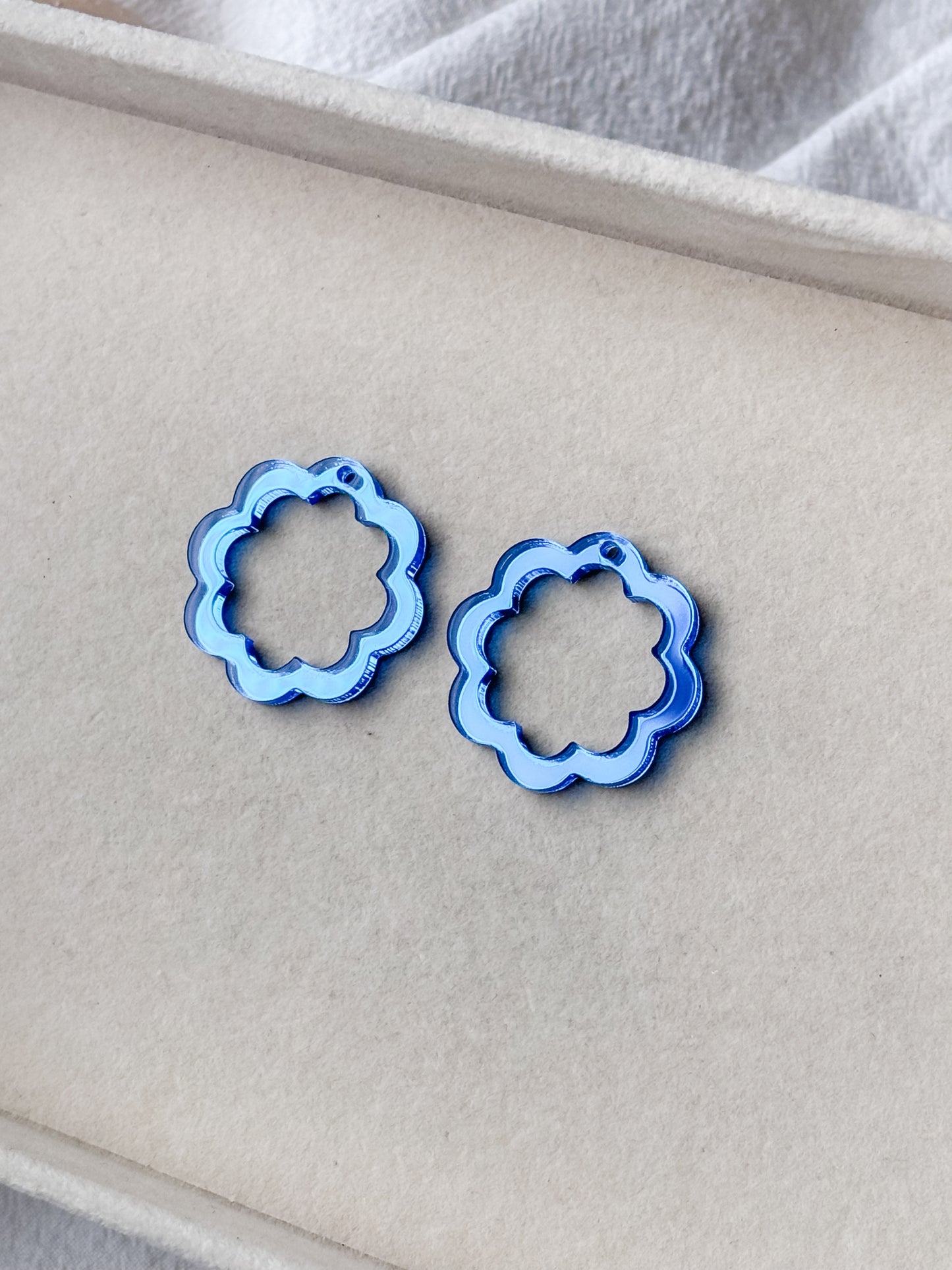 Riipus 30mm, 1pari (eri värejä)