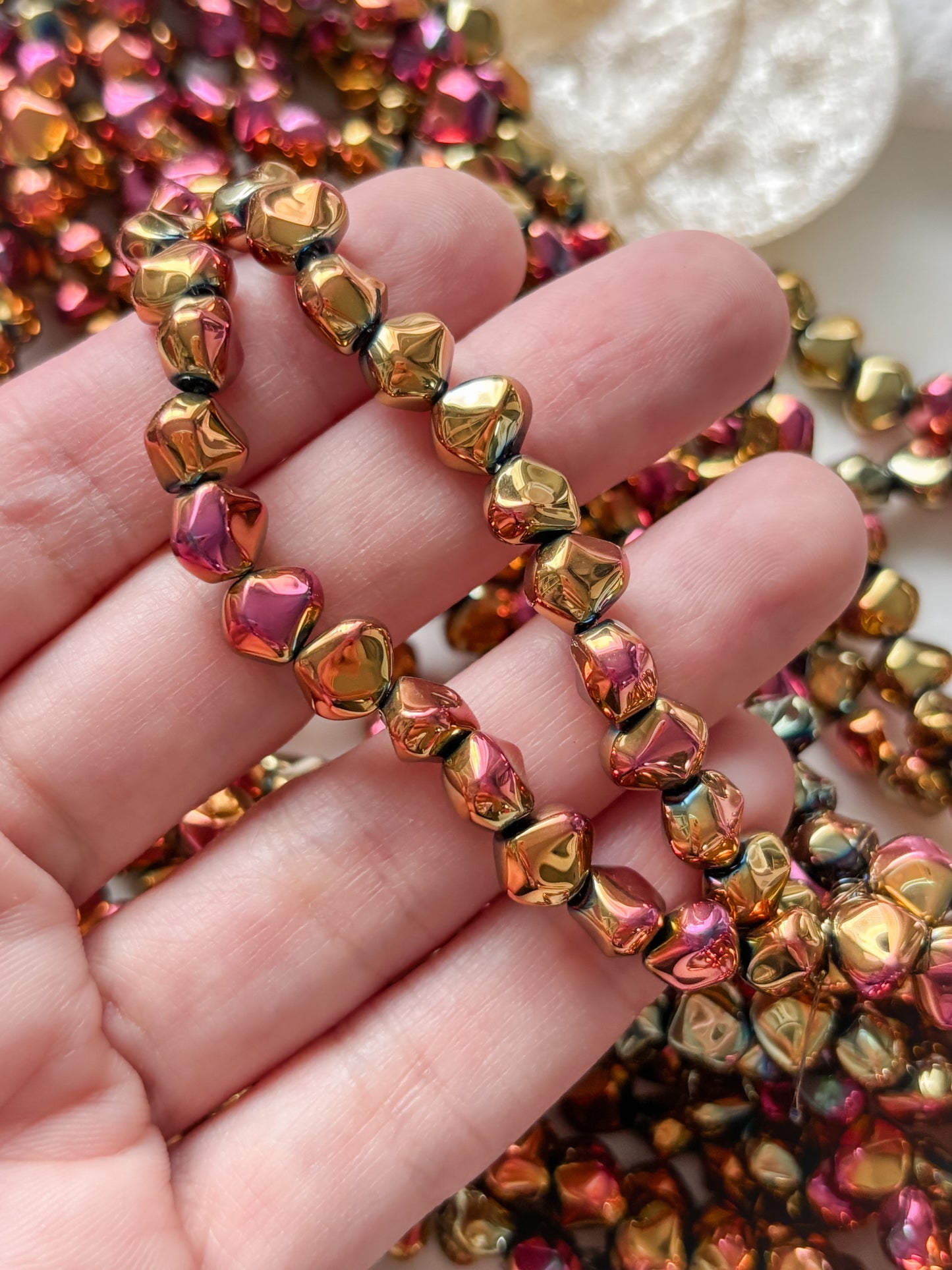 Lasihelmi 6.5x8x5mm, n.100kpl