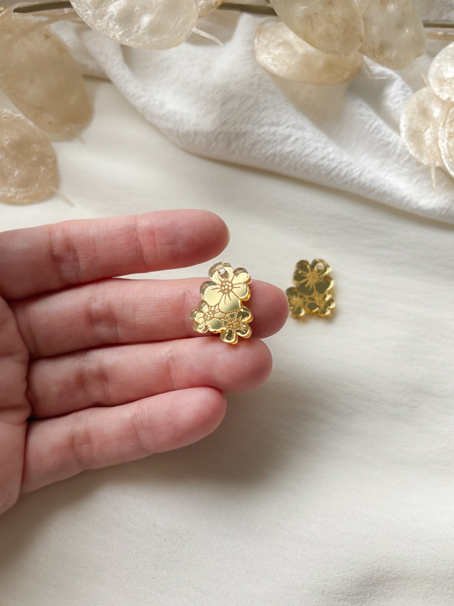 Riipus kukka 20mm, 6kpl (eri värejä)