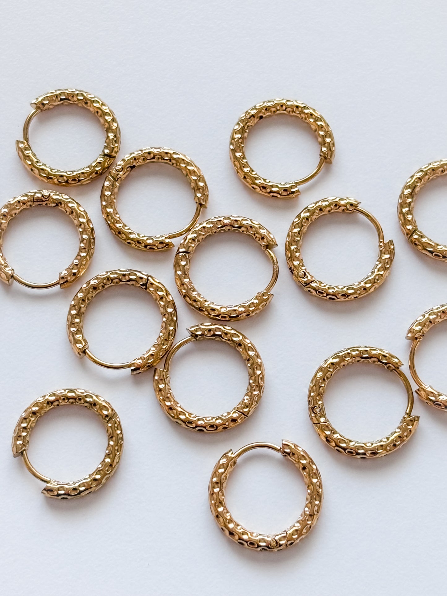 Earring hoop textured, waterproof, RST304, 16.5x2.5mm, 1pair