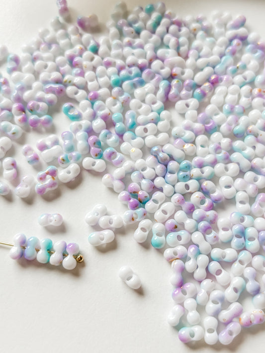 Lasihelmi 5.5~6x3~3.5x3mm, 50kpl