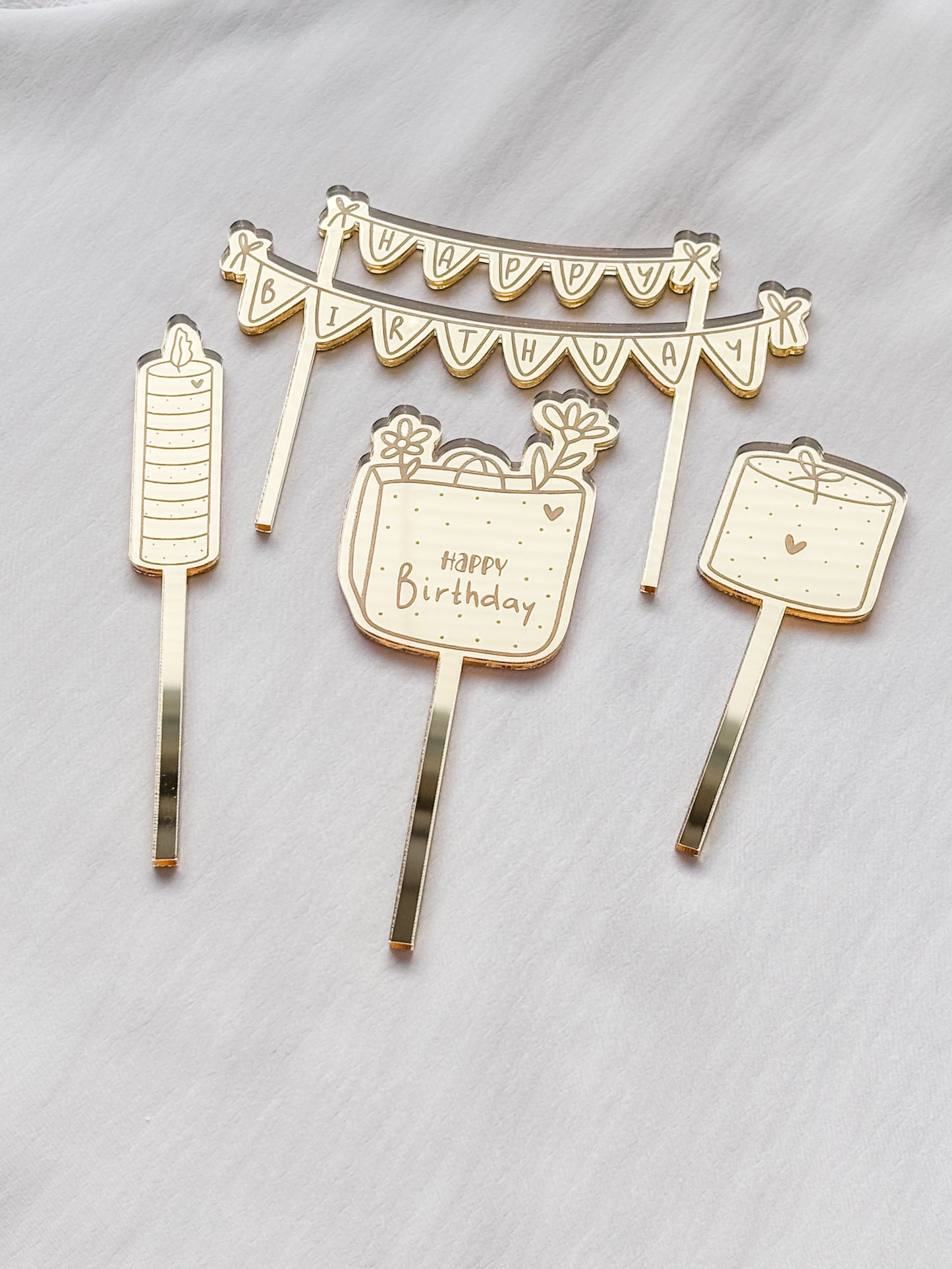 Kakkukoriste 4kpl (eri värejä)