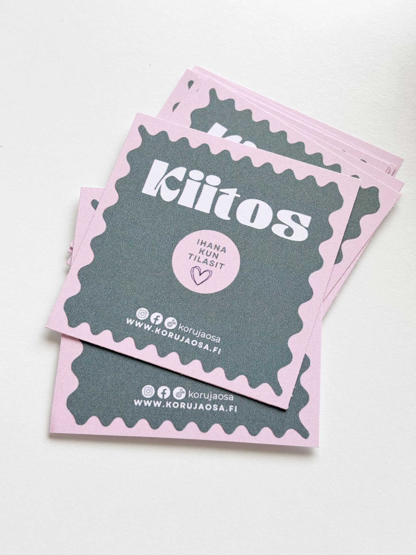 Personoidut kiitoskortit