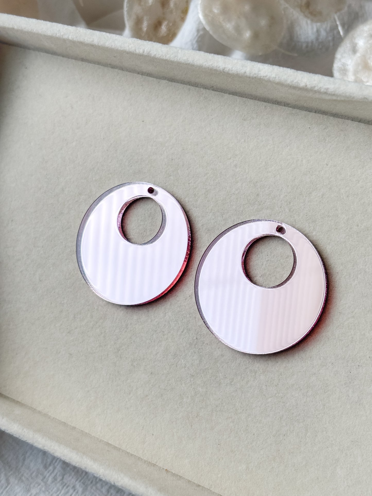 Riipus 40mm, 1pari (eri värejä)