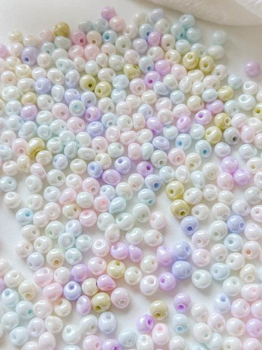 Lasihelmi 4mm, 50kpl