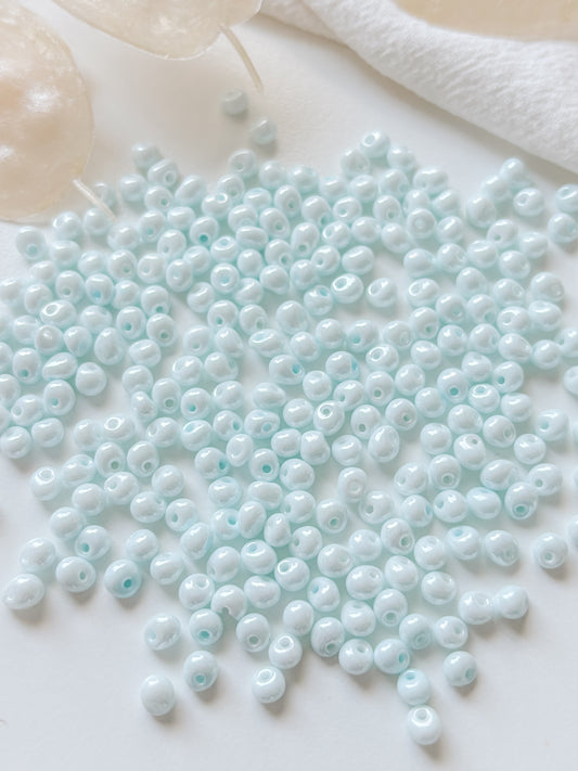 Lasihelmi 4mm, 50kpl