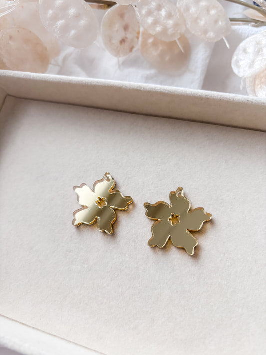 Riipus kukka 30mm, 1pari (eri värejä)