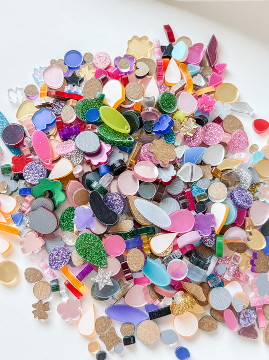 Akryylipalat askarteluun