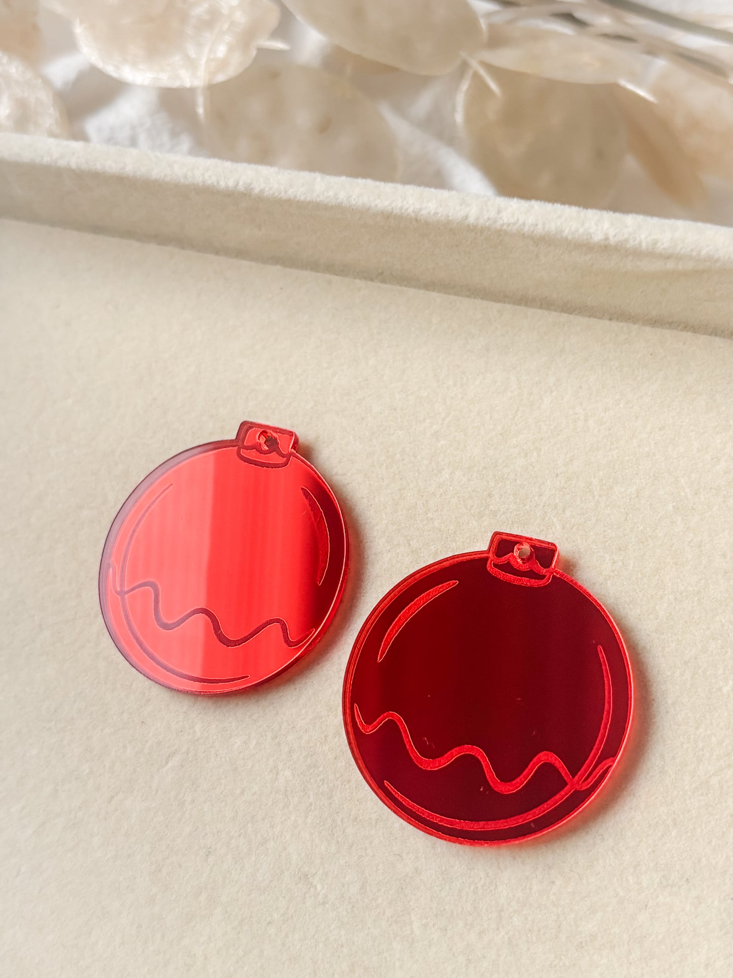 Riipus joulupallo 30mm, 1pari