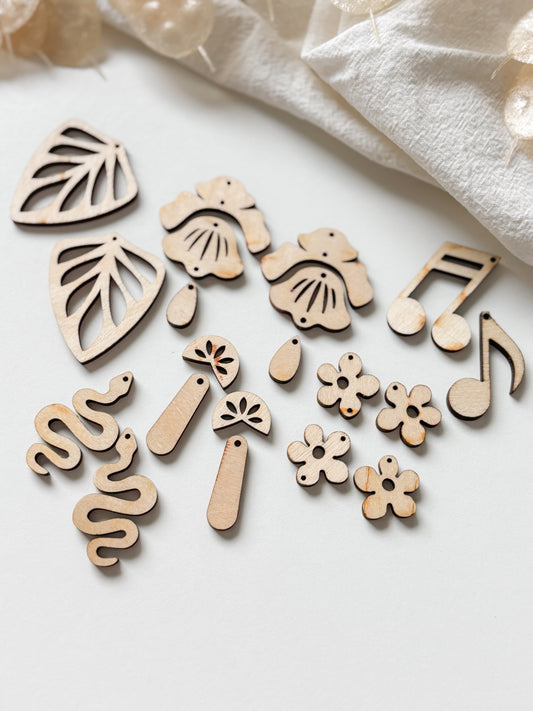 Pendants set birch plywood