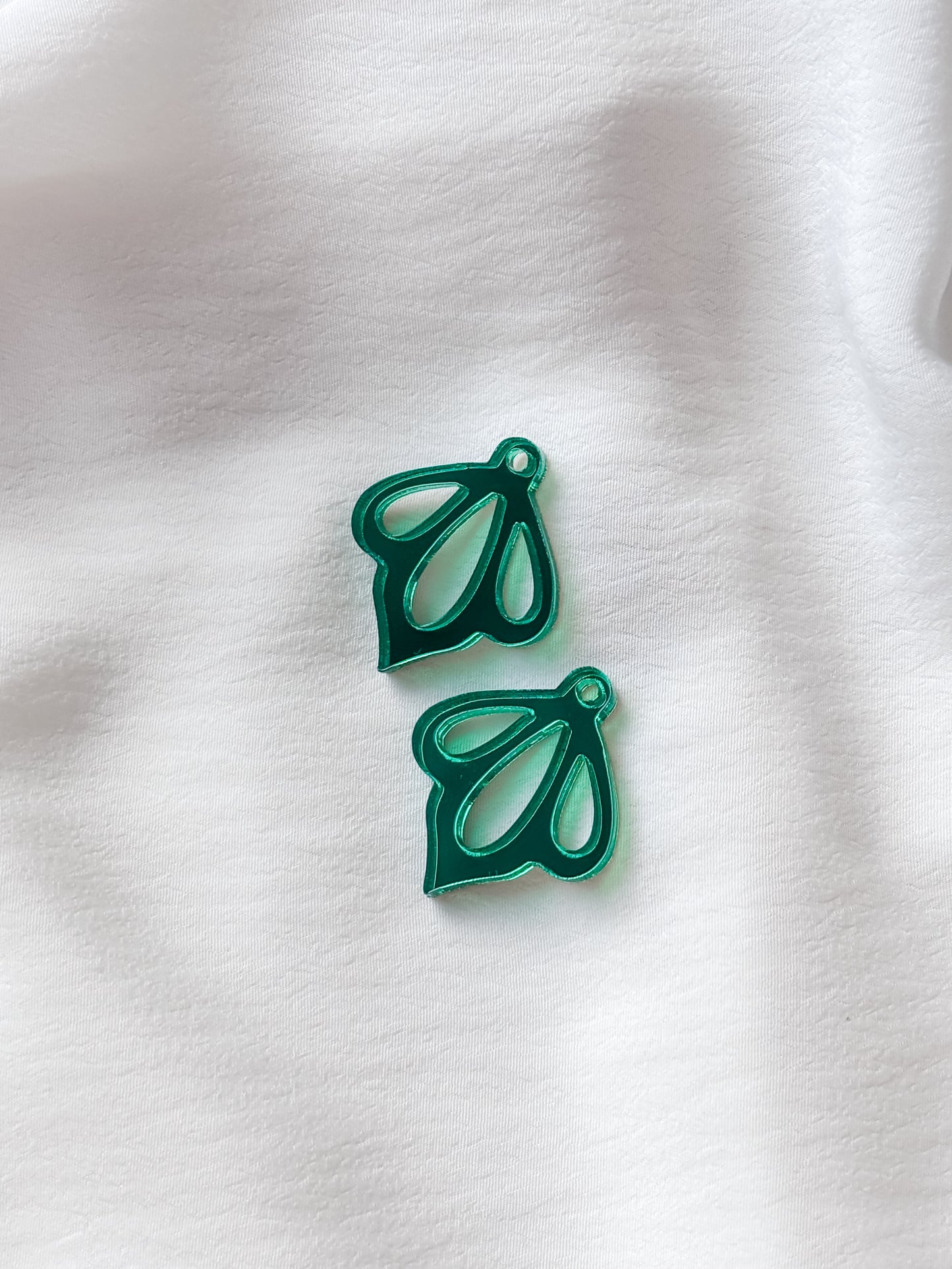 Riipus 30mm 1pari (eri värejä)