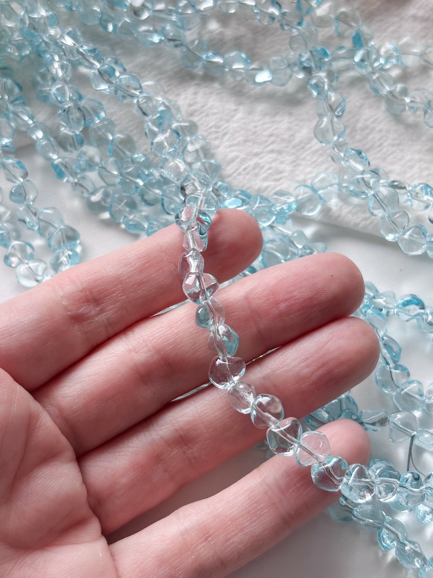 Lasihelmi 6.5x7.5x4.5mm, n.100kpl