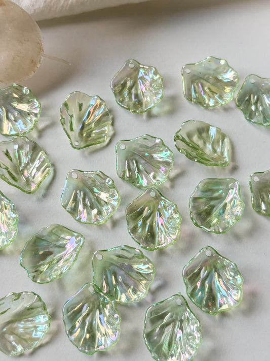 Riipus lehti 17x15x4mm, 10kpl