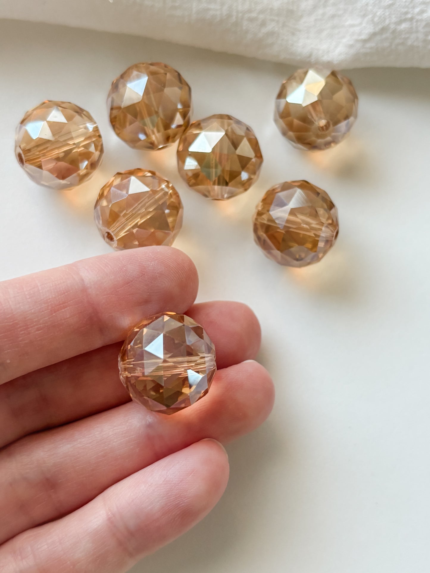 Lasihelmi 17x18mm, 2kpl